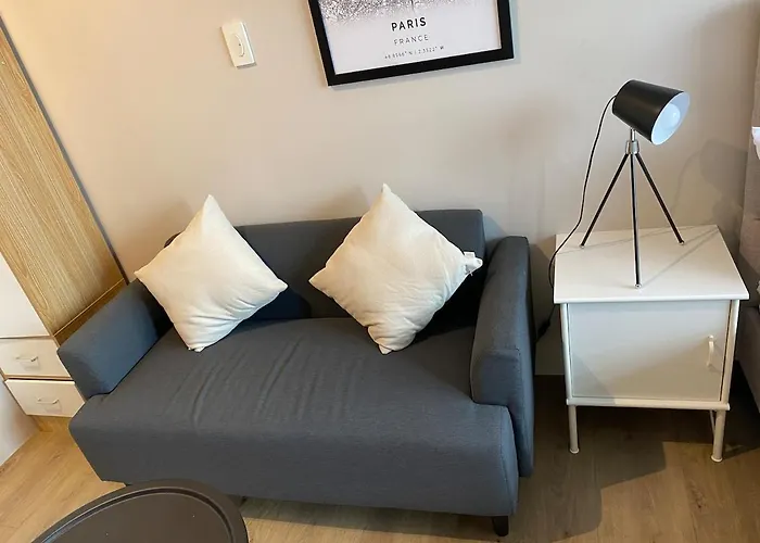 Cosmopolitan Comfort Makati 1 Bedroom Wonder 300mb 2428 Internet Apartamento Manila