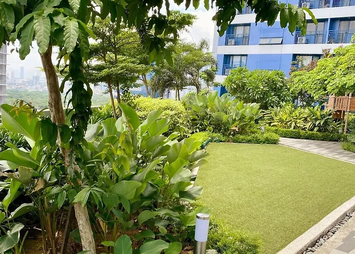 Cosmopolitan Comfort Makati 1 Bedroom Wonder 300mb 2428 Internet